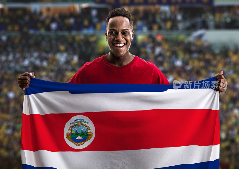球迷/运动员举着哥斯达黎加的旗帜